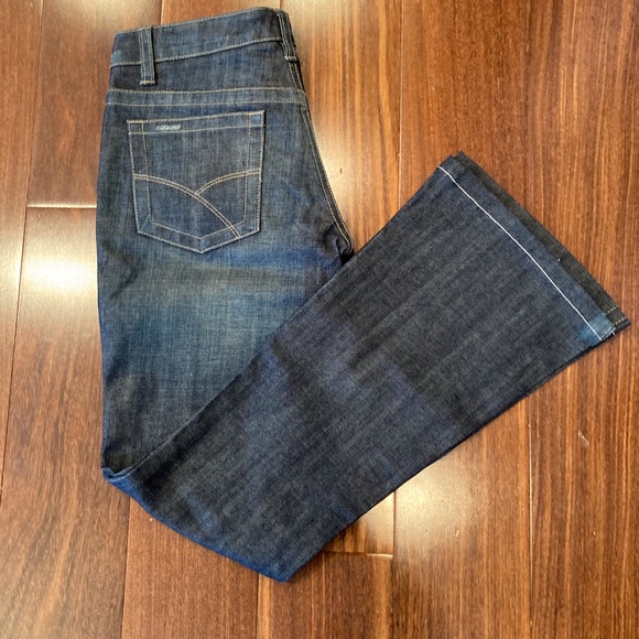 NWOT Elie Tahari Flare Jeans - Picture 1 of 6